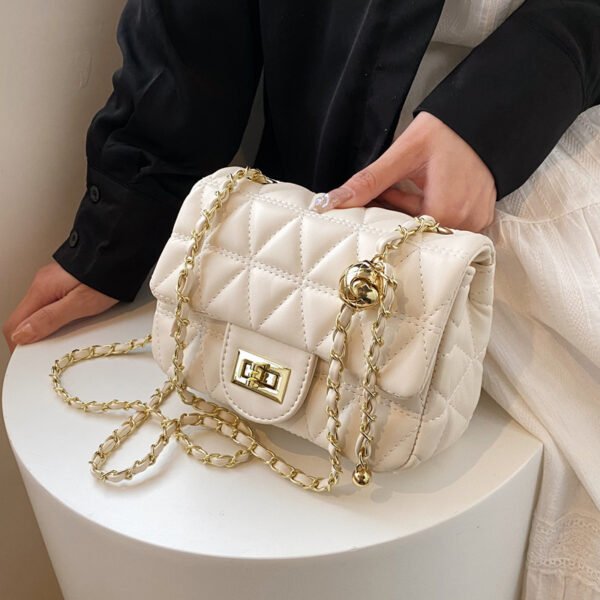 High-grade Diamond Pattern Chain Bag Women's Simple All-match - Image 4