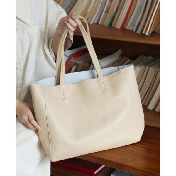 New Large Capacity Women's Fashion Simple Leather Shoulder Bag - Image 4