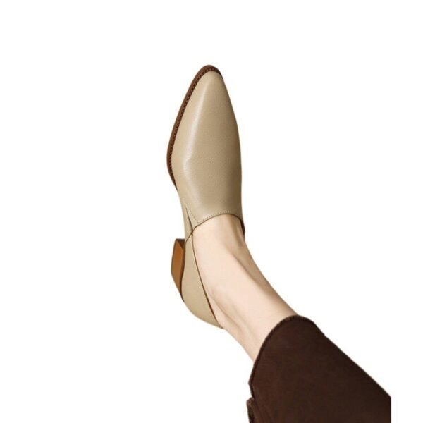 Autumn Women's Small Leather Shoes Comfortable Root Wild Fashion Solid Color - Image 4