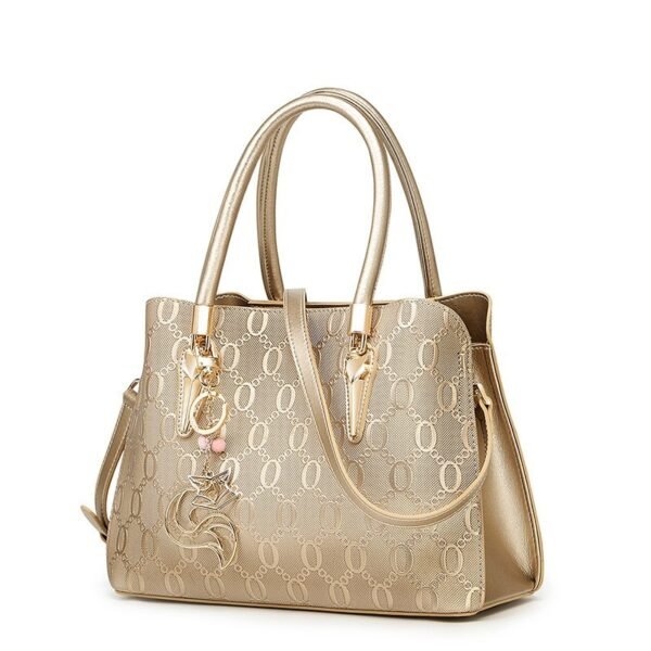 Large Capacity Women's Portable And Fashion Crossbody Bag - Image 2